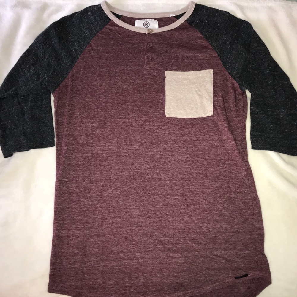On The Byas 3/4 Sleeve shirt with frocket